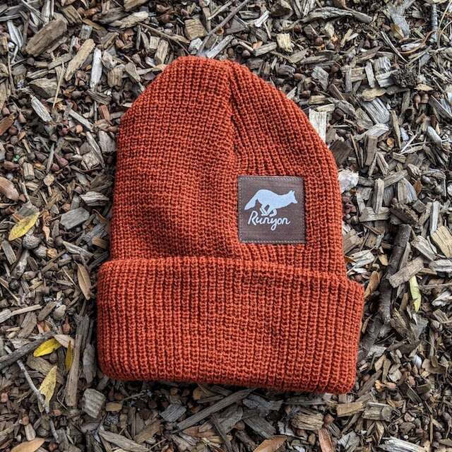 Runyon Red Rock Reflective Performance Knit Beanie
a beautiful rust color contrasts our dark brown reflective patch